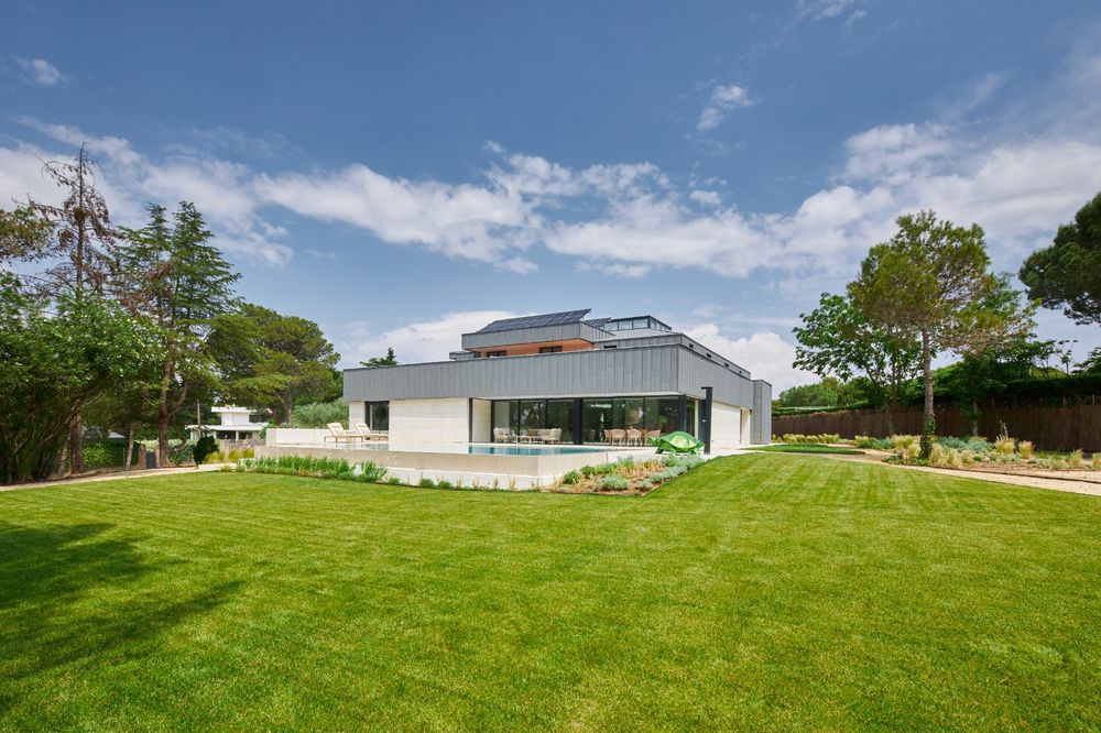 Calle Valle del Pas V image 1